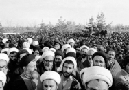 بنی صدر به اخباری دلخوش بود که از فوت قریب الوقوع امام حکایت می کرد