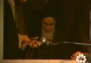 الگوپذیری از پیشوایان دین در تحمل سختیها