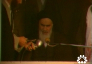 به نام خلق در خدمت بیگانگان‌