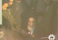 الآن مملکت ما احتیاج به آرامش دارد