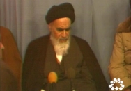 تلاش رژیم پهلوی برای بی‌هویت نمودن جوانان‌