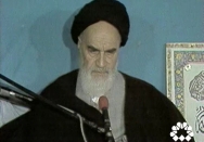 سخنرانی در جمع خانواده شهدای اصفهان (تبریک جهت تربیت جوانان فداکار)