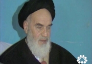 اشخاصی می‌خواهند بین شما تفرقه بیندازند