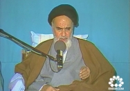 ملت ما ایستاده است