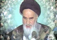 توجه توده‌های مردم به اسلام است