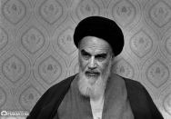 تو آن خورشید رخشانی که خاورها بیارایی‏