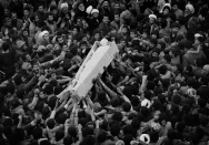 بخشی از مستند امام روح الله، رحلت و تشییع جنازه امام خمینی (ره)