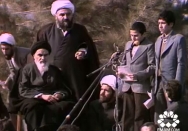 تلاوت قرآن توسط محمد اصفهانی در محضر امام خمینی در بهشت زهرا