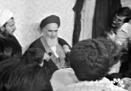 حزب توده و چپگرایان، اجیر امریکا