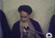 از بین بردن اسلام با ضربه به روحانیّت‌