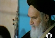 می‌خواهند شما را از اسلام عزیز منحرف کنند