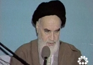 همه عالم آیات حق تعالی هستند