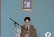 انگیزه نزول قرآن این است که در دسترس همه قرار بگیرد