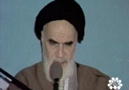 باید کسانی که می‌خواهند در این عالم تربیت کنند دیگران را، قبلًا خودشان تزکیه شده باشند