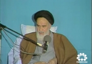 پیغمبر اکرم کدام روزش از مسائل سیاسی خارج بود؟ 