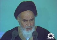 باید توجه بکنند به اینکه دشمن کی هست و دوست کیست