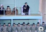 مردم باید آنها را سر جای خودشان بنشاند