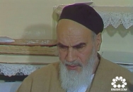از خدای تبارک وتعالی می‌خواهم که هدایت کند این جوانها را