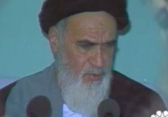 ننشینید کنار و هی نق بزنید و مردم را مایوس کنید