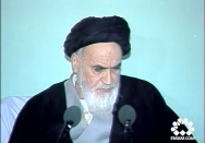 انسان باید دنبال این نباشد که چه حسنی دارد
