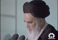 یک لحظه از خدا غافل نباشید