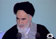 هر کس درهر مقامی که هست همان مقام امتحان اوست