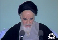 لزوم اتکا به خود و قطع امید از بیگانگان‌